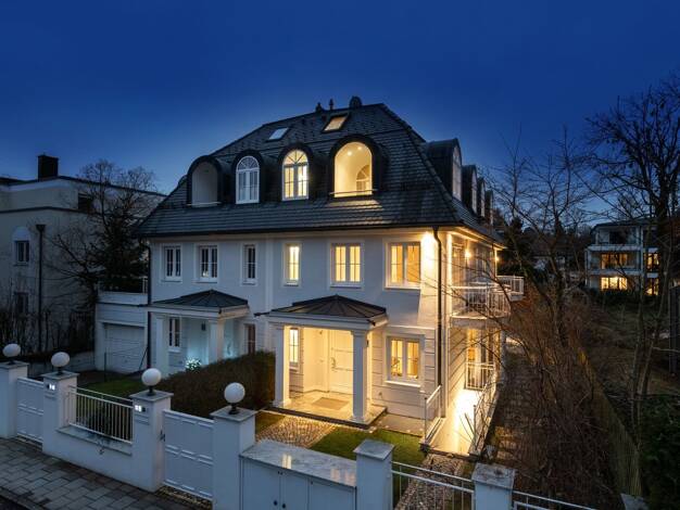 Doppelhaushälfte zum Kauf 2.580.000 € 5 Zimmer 212 m² 370 m² Grundstück München 81545