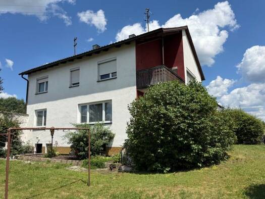 Mehrfamilienhaus zum Kauf 90.000 € 6 Zimmer 164 m² 826 m² Grundstück Wiesau 95676