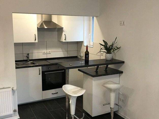 Studio zur Miete 699 € 1 Zimmer 37 m² 1. Geschoss frei ab 01.04.2026 Veielbrunnenweg 84b Bad Cannstatt Stuttgart 70372