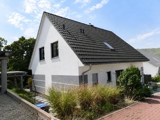 Einfamilienhaus zum Kauf 650.000 € 5 Zimmer 148 m² 670 m² Grundstück Emmershausen Weilrod 61276