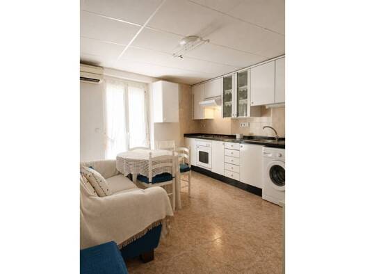 Wohnung zum Kauf 75.000 € 2 Zimmer 65 m² 1. Geschoss Gijón / Xixón 03100