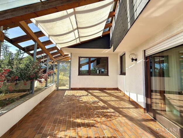Einfamilienhaus zum Kauf 728.000 € 8 Zimmer 200 m² 1.042 m² Grundstück frei ab sofort Dietingen Blaustein 89134