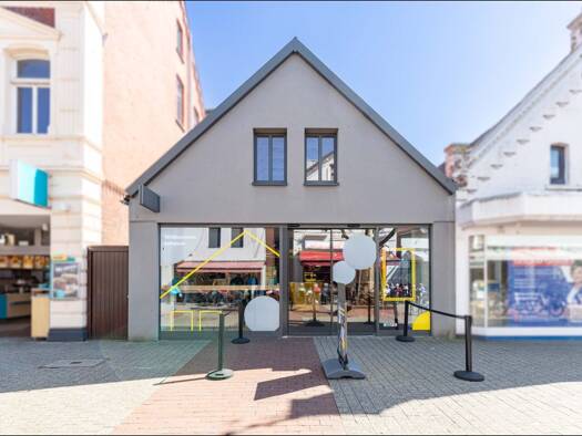 Bürogebäude zum Kauf als Kapitalanlage geeignet 1.385.000 € 174,7 m² 390,5 m² Grundstück Leer Leer 26789