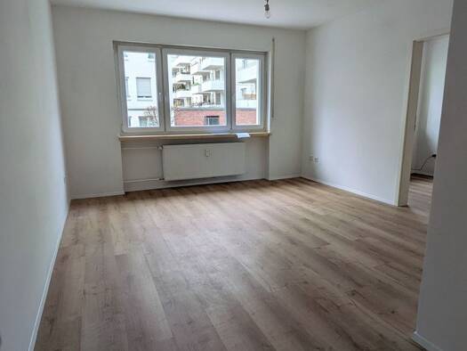Wohnung zur Miete 550 € 1,5 Zimmer 30,5 m² Geschoss 1/4 frei ab 01.02.2026 Maxfeld Nürnberg 90409