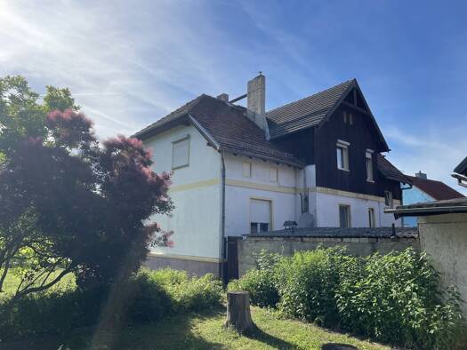 Mehrfamilienhaus zum Kauf 379.000 € 8 Zimmer 196 m² 1.728 m² Grundstück Markee Nauen 14614
