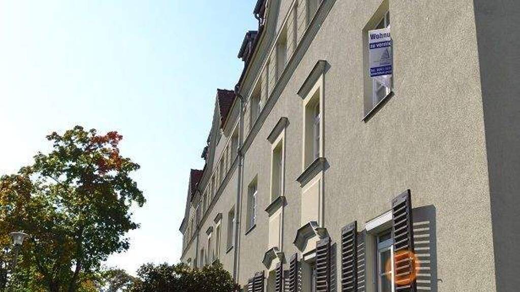 Wohnung zur Miete 474 € 2 Zimmer 60 m² EG frei ab sofort Lilienthalstraße11 Leuben Dresden 01257
