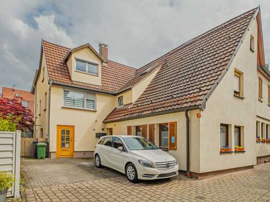 Haus zum Kauf 489.000 € 8 Zimmer 197,4 m² 223 m² Grundstück Wangen Wangen 70327