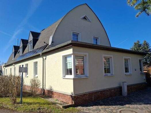 Mehrfamilienhaus zum Kauf 326.000 € 9 Zimmer 272 m² 500 m² Grundstück Altendorf Chemnitz 09116