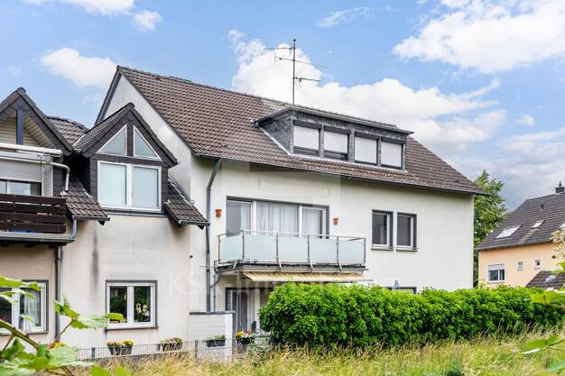 Wohnung zur Miete 1.050 € 4 Zimmer 99 m² 1. Geschoss frei ab 01.09.2025 Niederkassel Niederkassel 53859