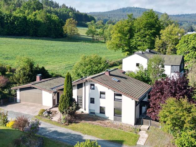 Einfamilienhaus zum Kauf 389.000 € 7 Zimmer 189 m² 2.105 m² Grundstück Bobengrün Bad Steben 95138