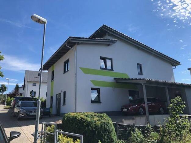 Doppelhaushälfte zur Miete 2.290 € 6 Zimmer 199 m² 334 m² Grundstück frei ab 01.12.2026 Schlössleblick Wehr Wehr 79664