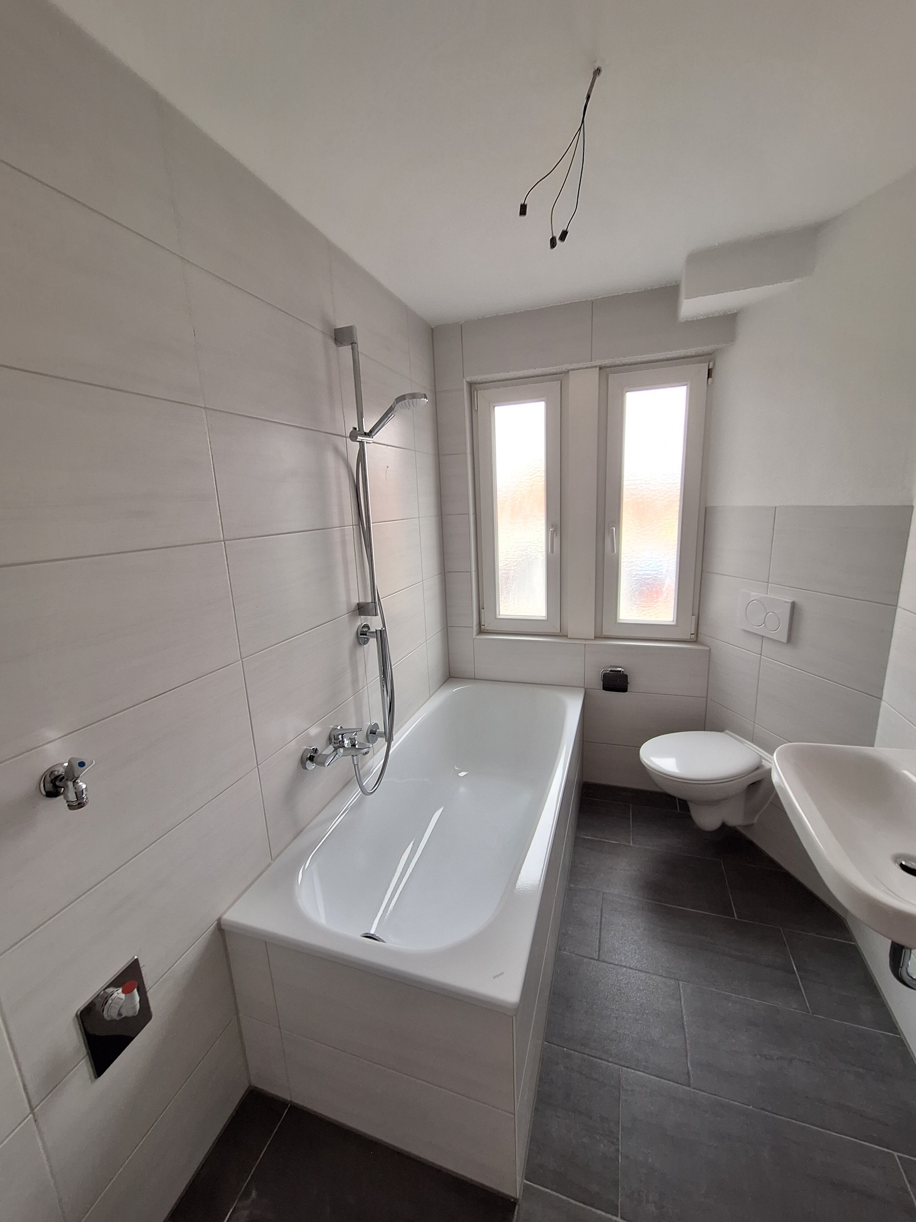 Wohnung zur Miete 340 € 2 Zimmer 51 m²<br/>Wohnfläche 1.<br/>Geschoss ab sofort<br/>Verfügbarkeit Blumenstr. 15 Stadt Ansbach 91522