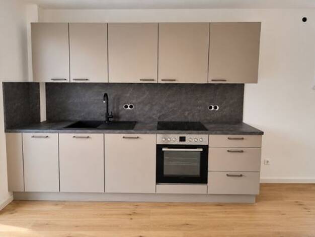 Penthouse zum Kauf - Erstbezug 379.000 € 3 Zimmer 82 m² 2. Geschoss frei ab 01.11.2026 Kleingartach Eppingen 75031