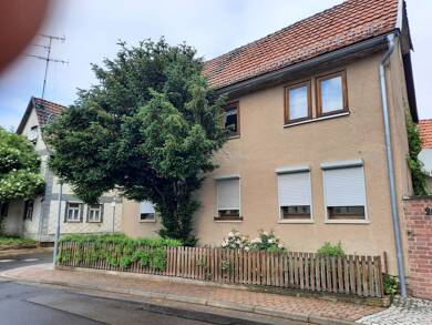 Einfamilienhaus zum Kauf provisionsfrei 66.000 € 6 Zimmer 150 m² 430 m² Grundstück Hauptstraße 20 Holzsußra 99713