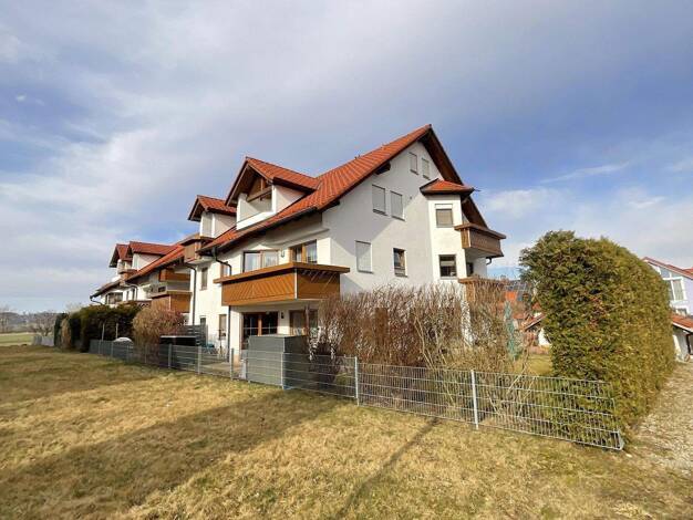 Maisonette zum Kauf provisionsfrei 325.000 € 3,5 Zimmer 76 m² 2. Geschoss In der Breite 15 Erkheim 87746