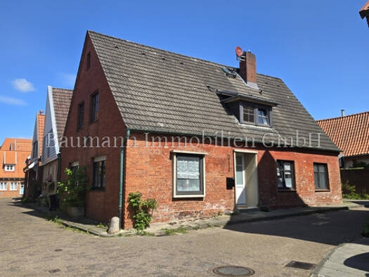 Mehrfamilienhaus zum Kauf 369.000 € 6,5 Zimmer 157 m² 177 m² Grundstück Otterndorf Otterndorf 21762