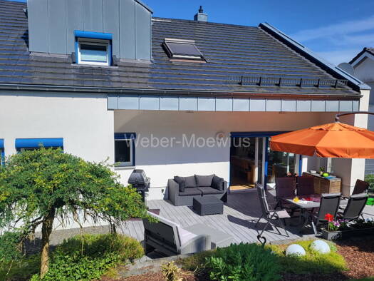 Einfamilienhaus zum Kauf 549.000 € 7 Zimmer 249 m² 612 m² Grundstück Wiehl 51674
