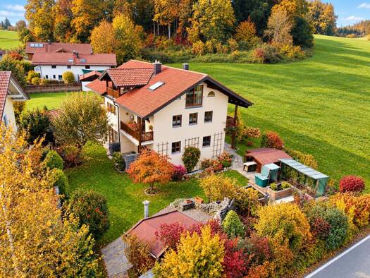 Mehrfamilienhaus zum Kauf 1.410.000 € 12 Zimmer 332 m² 840 m² Grundstück Meisham Eggstätt 83125