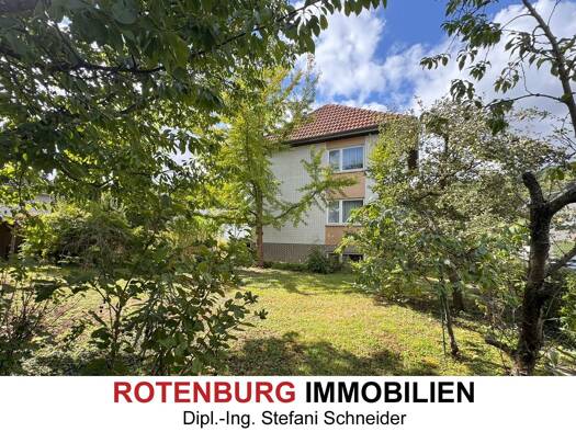Haus zum Kauf 249.000 € 10 Zimmer 231 m² 881 m² Grundstück frei ab sofort Rotenburg Rotenburg an der Fulda 36199