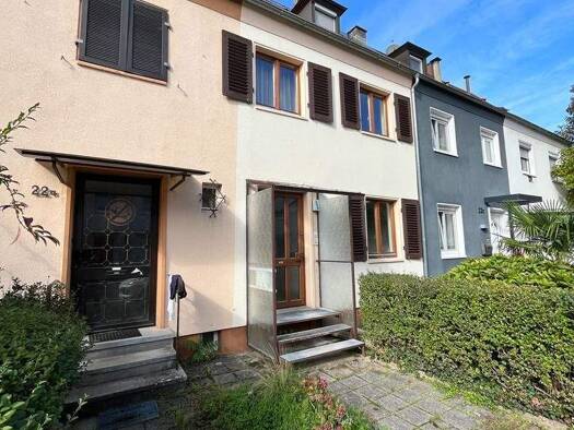 Reihenmittelhaus zum Kauf 289.000 € 5 Zimmer 98 m² 179 m² Grundstück Weststadt Baden-Baden 76532