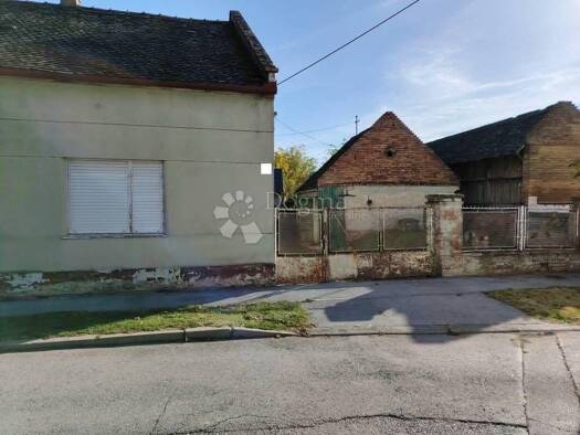 Haus zum Kauf 130.000 € 2 Zimmer 90 m² Knezevi Vinogradi Kneževi Vinogradi
