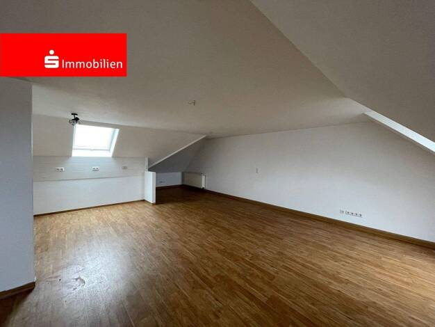 Wohnung zur Miete 763 € 4 Zimmer 117,5 m² 4. Geschoss frei ab sofort Berliner Straße 90 Innenstadt Gera 07545