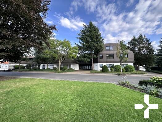 Bürogebäude zum Kauf 2.700.000 € 2.306 m² Bürofläche Neuwerk Ost 41066