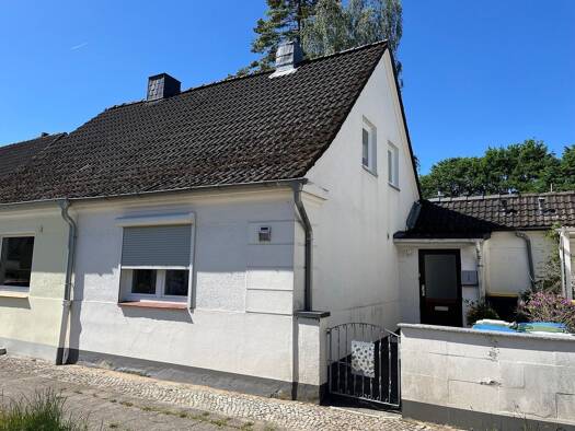 Doppelhaushälfte zum Kauf 219.000 € 3 Zimmer 83 m² 363 m² Grundstück Stör Brachenfeld - Ruthenberg 24539