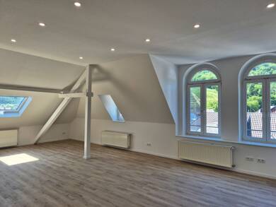 Wohnung zur Miete 1.050 € 2 Zimmer 87,6 m² Dachgeschoss, 4. Geschoss frei ab sofort Bad Neuenahr-Ahrweiler 53474