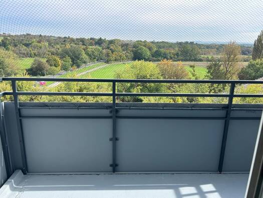 Wohnung zur Miete 1.050 € 3 Zimmer 77 m² Geschoss 10/12 frei ab sofort Schillerstraße 11 Bischofsheim Maintal 63477