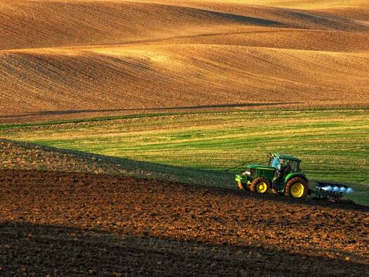 Land-/Forstwirtschaft zum Kauf 1.430.000 m² Grundstück Blattersleben Priestewitz 01561