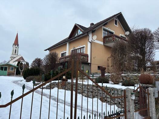 Wohnung zur Miete 850 € 3 Zimmer 80 m² Geschoss 1/2 frei ab 01.04.2026 Zell 93199