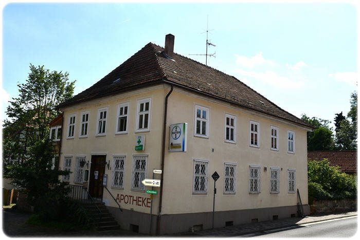 Einfamilienhaus zum Kauf 189.000 € 5 Zimmer 144 m²<br/>Wohnfläche 609 m²<br/>Grundstück Vöhl Vöhl 34516