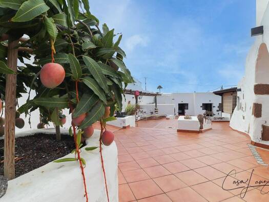 Villa zum Kauf 799.000 € 8 Zimmer 321 m² 1.141 m² Grundstück San Bartolomé 35559