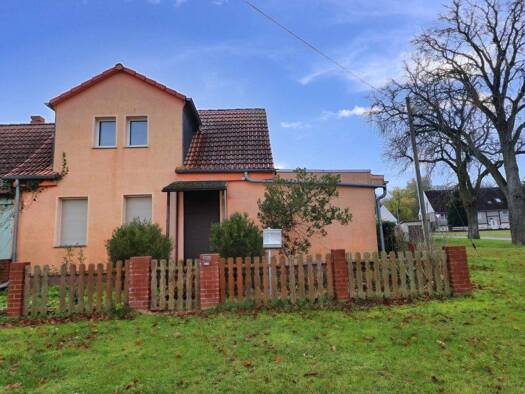 Reihenendhaus zum Kauf 63.000 € 4 Zimmer 90 m² 669 m² Grundstück frei ab sofort Ziepel Möckern 39291