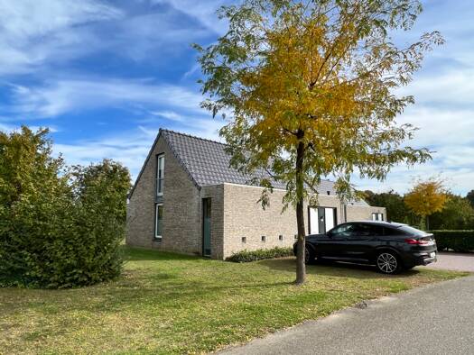 Haus zum Kauf 259.000 € 4 Zimmer 111 m² 611 m² Grundstück Maasgouw 6097