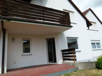 Wohnung zur Miete 569 € 2,5 Zimmer 63 m² frei ab sofort Mönchröden Rödental 96472
