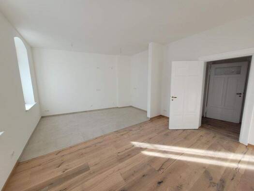 Wohnung zur Miete 928 € 3 Zimmer 77,3 m² 2. Geschoss frei ab 01.03.2026 Beesener Straße 260 Innenstadt Halle 06110