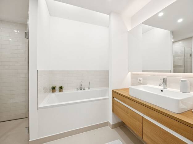 Studio zur Miete - Erstbezug 1.518 € 1 Zimmer 49 m² HafenCity HafenCity, Hamburg 20457