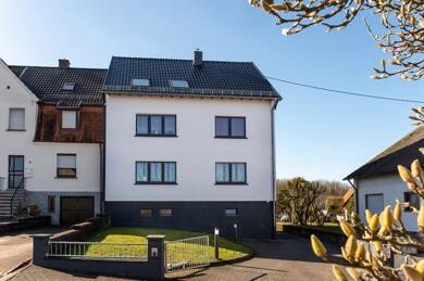 Mehrfamilienhaus zum Kauf 350.000 € 206 m² 1.386 m² Grundstück Holz Heusweiler 66265