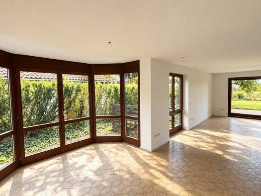 Wohnung zur Miete 1.590 € 4 Zimmer 146 m² Geschoss EG/2 frei ab 01.11.2026 Auf der Schanz 116 Lengfeld Würzburg 97076
