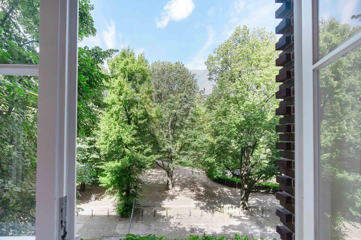 Property thumbnail 13