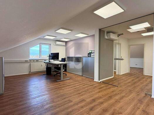 Bürofläche zur Miete 1.463 € 5 Zimmer Nordstadt Offenburg 77652