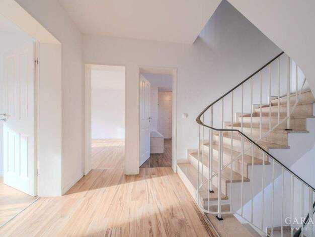 Doppelhaushälfte zum Kauf 1.150.000 € 7 Zimmer 190 m² 566 m² Grundstück Aubing-Lochhausen-Langwied München 81249