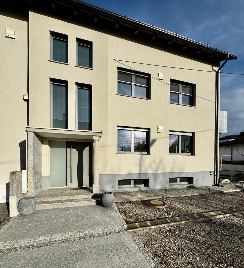 Wohnung zur Miete 698 € 3 Zimmer 48,2 m²<br/>Wohnfläche Traun 4050