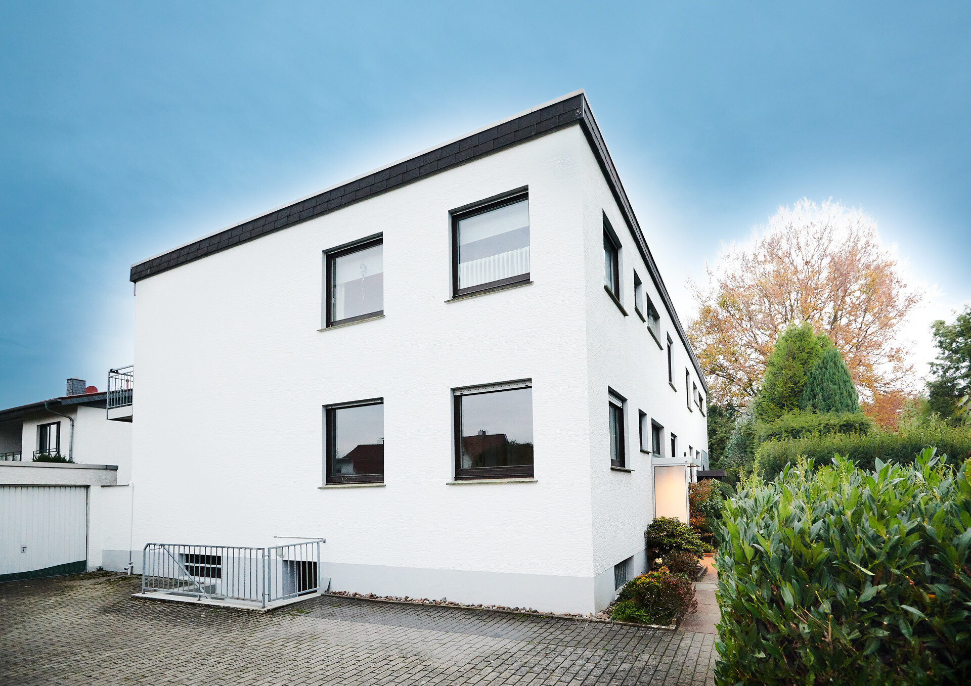 Doppelhaushälfte zum Kauf 309.000 € 8 Zimmer 166 m²<br/>Wohnfläche 639 m²<br/>Grundstück Detmold - Kernstadt Detmold 32756