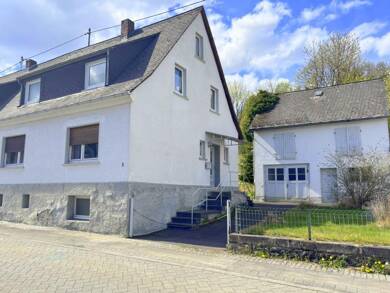 Doppelhaushälfte zum Kauf 145.000 € 5 Zimmer 104 m² 1.007 m² Grundstück frei ab sofort Westerburg Westerburg 56457