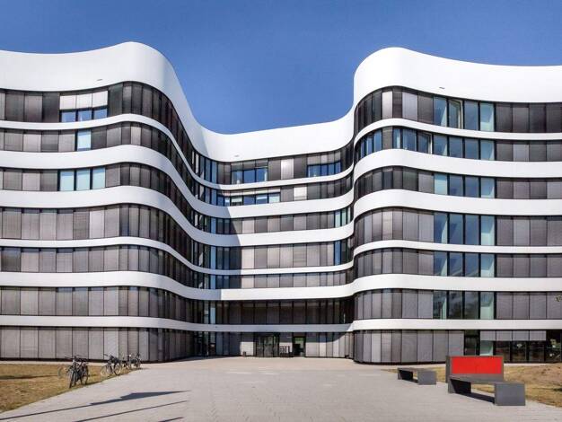 Bürofläche zur Miete provisionsfrei 939 € 10 m² Bürofläche Peter-Müller-Straße 3 Unterrath Düsseldorf 40468