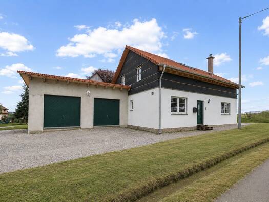 Einfamilienhaus zum Kauf 565.000 € 5 Zimmer 181 m² 1.737 m² Grundstück Öfingen Bad Dürrheim 78073