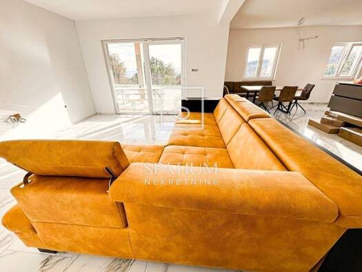 Haus zum Kauf 700.000 € 5 Zimmer 154 m² Bregi, Matulji Matulji